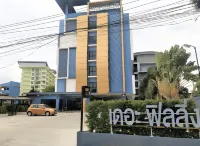 The Feeling Hotel