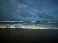 Charming upper level 2-bedroom house in tranquil Panadura with WiFi, AC