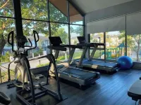 Patio/BBQ Oasis/Park/Gym/Pool Table/Golf Course