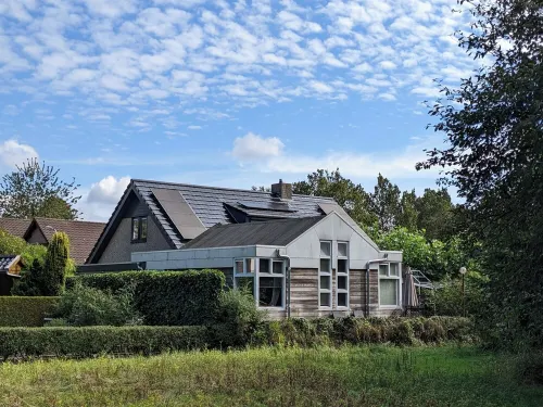 B&B Slaap Lekker | delicious overnight stay at the edge of the park in Dokkum Hotels in Dokkum