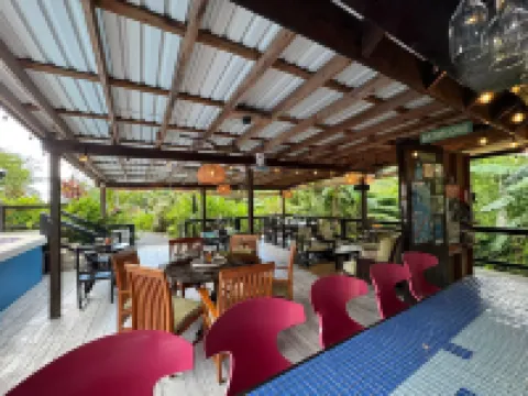 石榴樹度假村和別墅 桑迪灣酒店