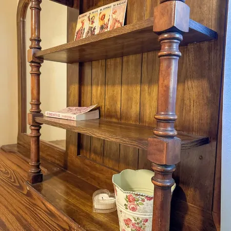 Centrally located older 4-bedroom house in lovely Yuma