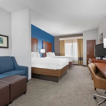كمفرت سويتس دي إف دبليو نورث/جريبفين Hotels near مطار دالاس فورت ورث الدولي، الصالة E