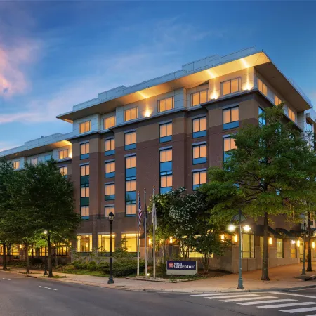 Hilton Garden Inn Arlington Shirlington Отели в г. Арлингтон