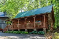 270 Black Bear 3 Bedroom Cabin by Redawning