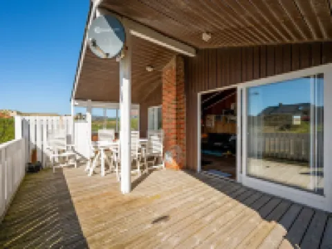 "Brigit" - 200m from the Sea - 3-Star