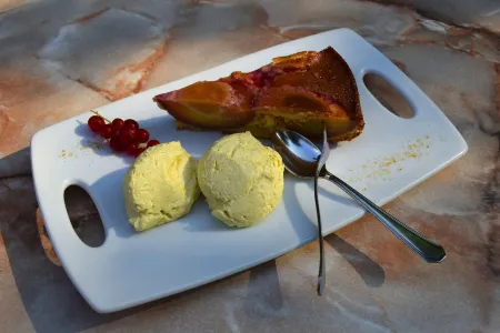 Hotel Café Pannkokenhus Teitekerl Отели в г. Хафиксбек