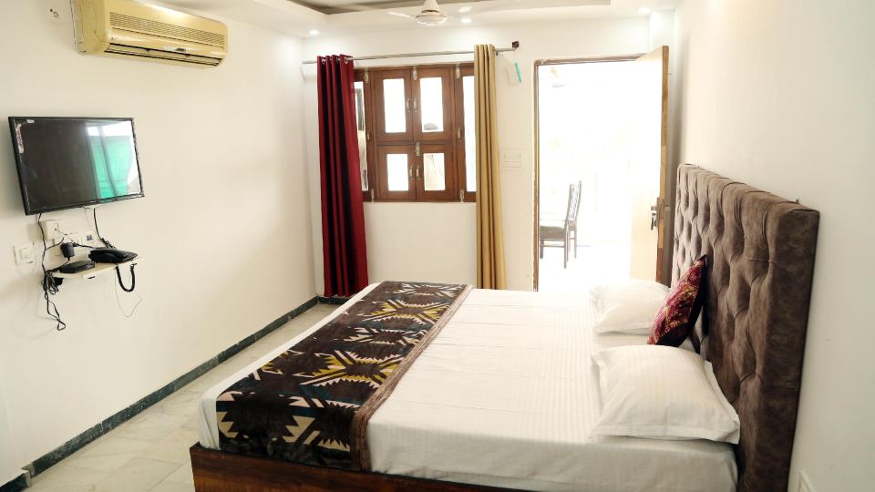 Shanti Residency