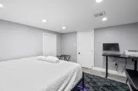 Union Oasis: Hot Tub, Grill, Gym, Games, Massage chair, EWR 10min, NYC 30 min Hotels in Union