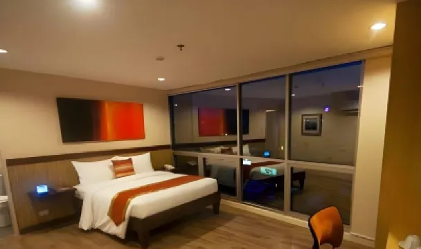 NS Royal Hotel のホテル