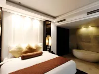 ذا بنتهاوس هوتل