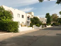 Paphos Gardens Holiday Resort Hoteles cerca de Playa SODAP