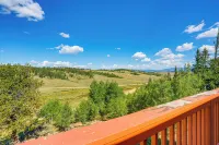 Deck & Views: Pet-friendly Cabin in Jefferson! - con encanto