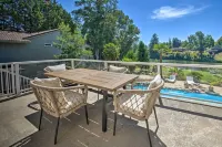 Luxe Getaway w/ Riverfront Views in Grants Pass! - balcony