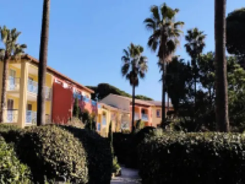 Residence La Pinede studio