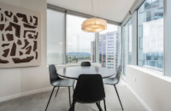 2BR | Rooftop, Gym, Pool | Bellevue | Sophari A