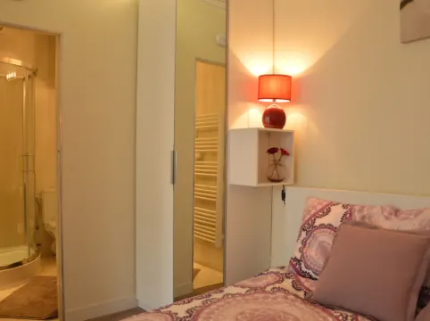 Modern Bayeux Hideaway