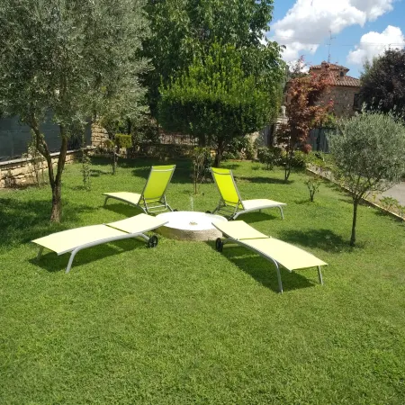 Villa in Italy with Private Garden Retreat