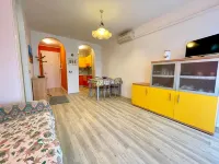 Colourful Flat with a Balcony - 陽台