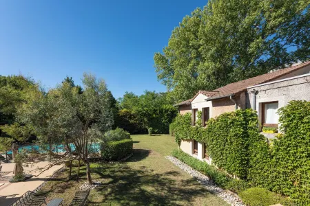 Hôtel des Trois Massifs Отели в г. Ланс-ан-Веркор