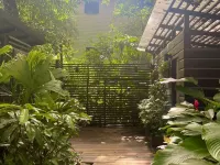 Palmar Beach Lodge Hotels in Bastimento