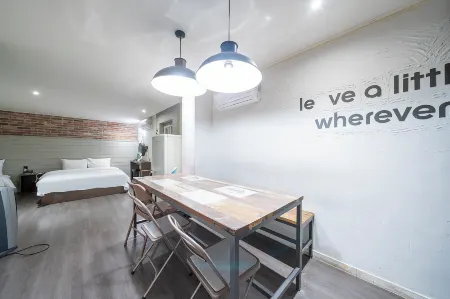 Hotel YaJa WestGate Отели рядом с достопримечательностью «Dugguhbi Saengtae Munhwagwan»