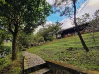 Giri Tengah Resort Borobudur Hotels in Samigaluh