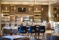DoubleTree by Hilton San Diego-Mission Valley - bar