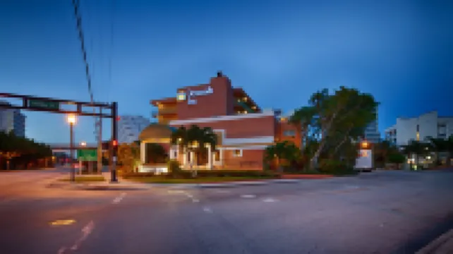 Best Western Plus Oceanside Inn Hôtels à proximité de : Princess Cruises