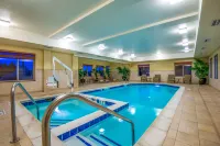 Holiday Inn Express & Suites Vernal - Dinosaurland by IHG - Pools