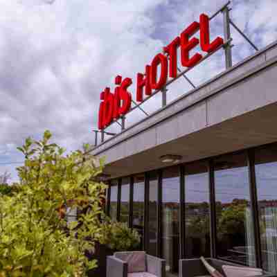 hotel ibis Guingamp - Coeur de Bretagne Hotel Exterior