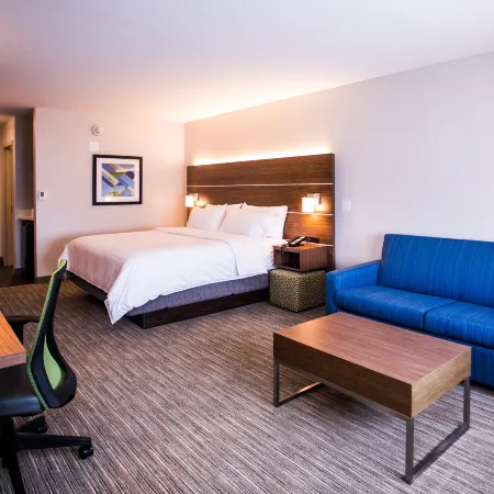 Holiday Inn Express & Suites REHOBOTH BEACH by IHG