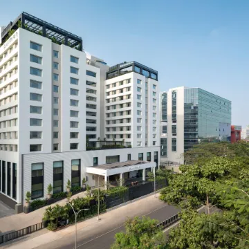 Pullman Chennai Anna Salai Отели рядом с достопримечательностью «Храм Ашталакшми»