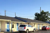 Cole Manor Motel By Oyo Love Field Market Center - Motels