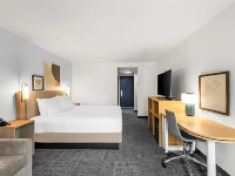 Spark by Hilton Alpharetta Roswell Hotels in Alpharetta