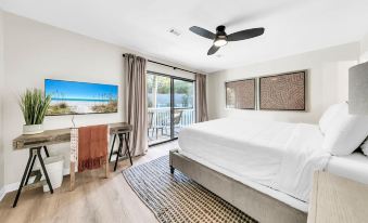 Cassine Gardens 273- Kwitcherbeachin'