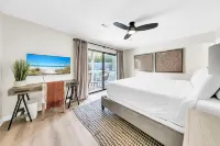 Cassine Gardens 273- Kwitcherbeachin'