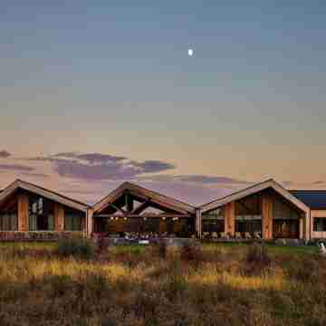 Wildflower Farms, Auberge Collection Hotel Exterior