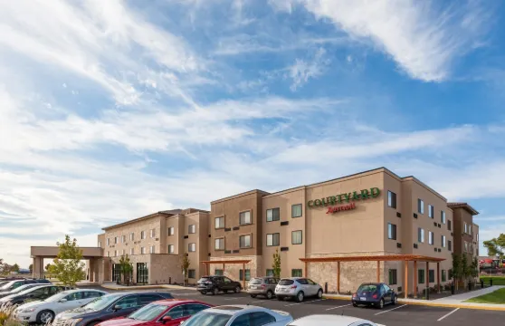 瓦拉瓦萬怡酒店