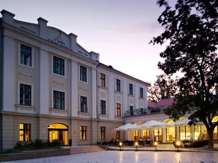 Anna Grand Hotel