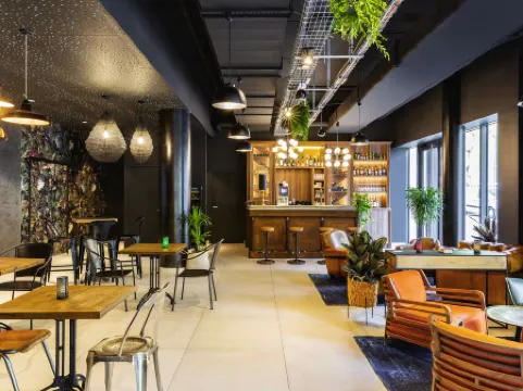 Ibis Styles Puteaux Paris la Défense Отели в г. Пюто