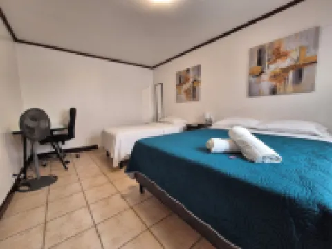 Sabana Studios Hotels near Plaza Nova