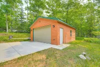 Four-Season Lake Cabin w/ Canoe & Paddle Boat! - 3-Star