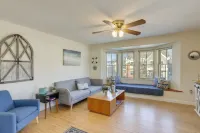 Delafield Vacation Rental Near Lakes and Parks!