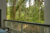 Serene Hilton Head Island Condo w/ Community Pool!