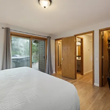 2 Tan Oak 3 Bedroom Home