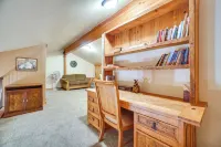 Mccall Vacation Rental ~ 1/2 Mi to Payette Lake!