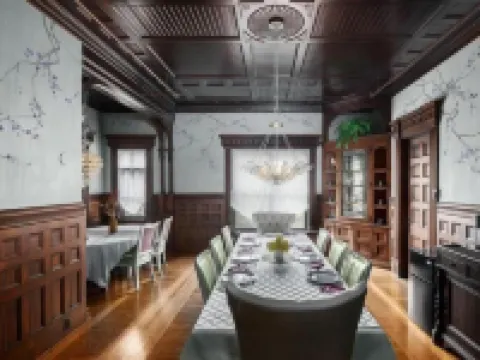 The New Victorian Mansion Bed & Breakfast Hotels in Saint Paul