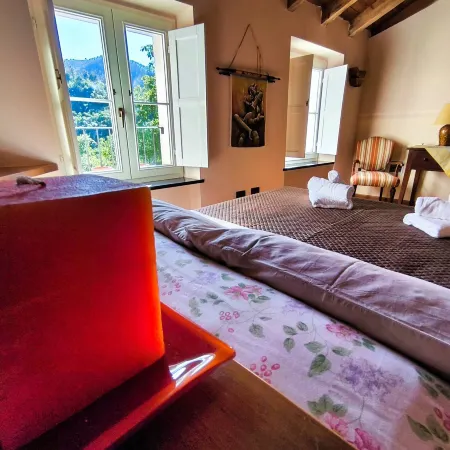 Melabruna, Relax in the hills 15' from the 5 Terre Отели в г. Пиньоне
