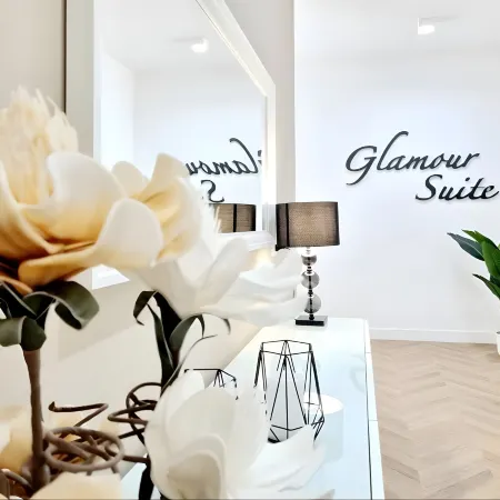 Glamour Suite by Accomodo